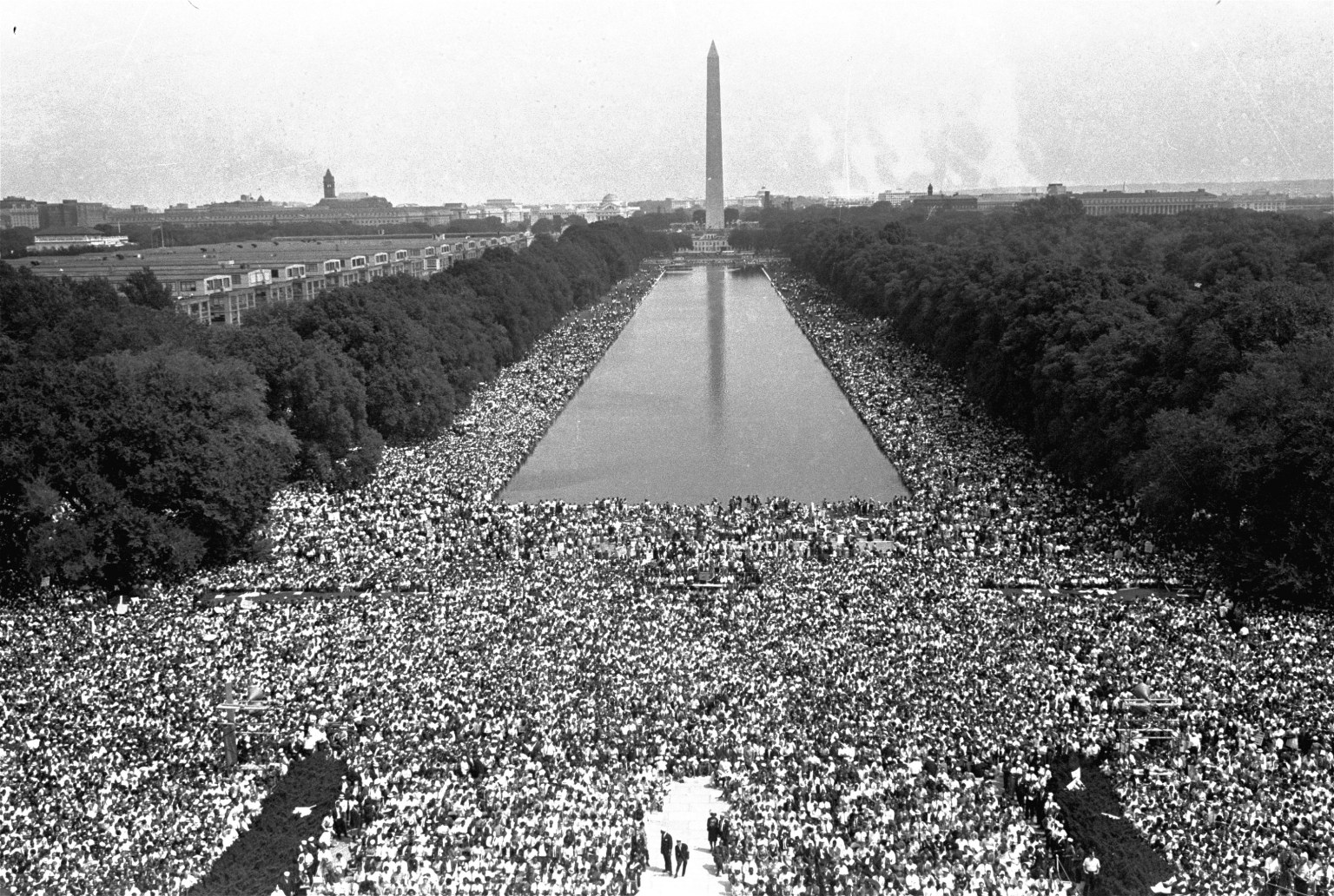 Crowds are shown in front of the Washington Monument during the March on Washington for civil rights, August 28, 1963.  (AP Photo)